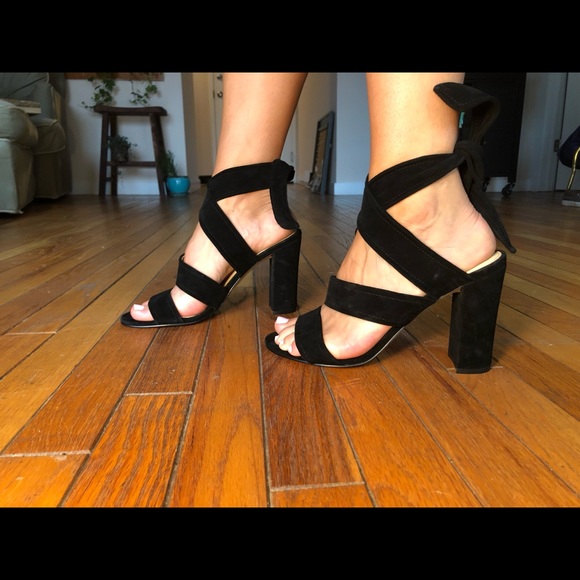 Shoes - Wrap-up black suede heel sz 9